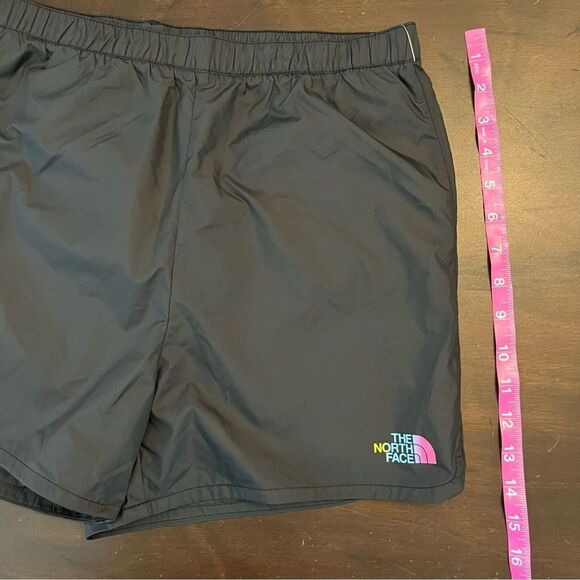 The North Face girls shorts size XLarge black nwt never stop running ombré logo - Picture 7 of 7